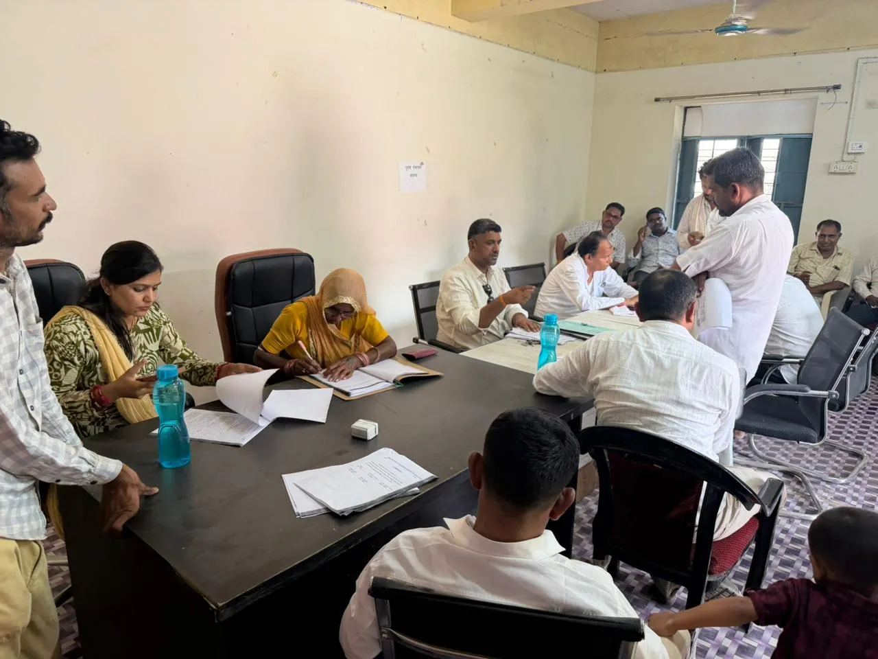 रानीवाड़ा कला ग्राम सभा में प्रधानमंत्री आवास और मनरेगा पर अहम प्रस्ताव पारित
