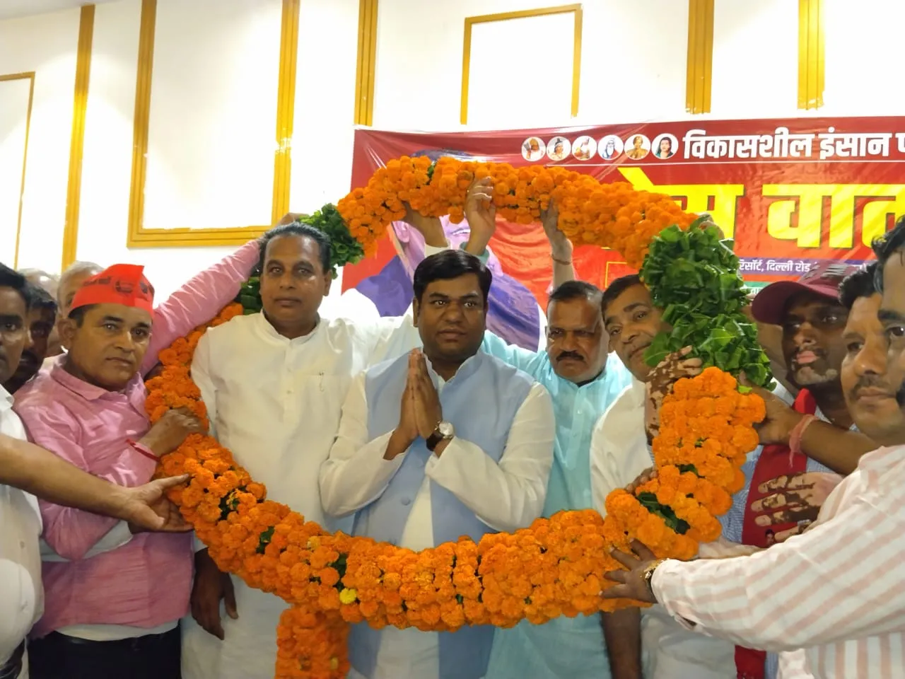 आज सहारनपुर में वीआईपी प्रमुख मुकेश सहनी गरजे, बोले— 2027 से पहले आरक्षण नहीं मिला तो भाजपा को वोट नहीं देंगे