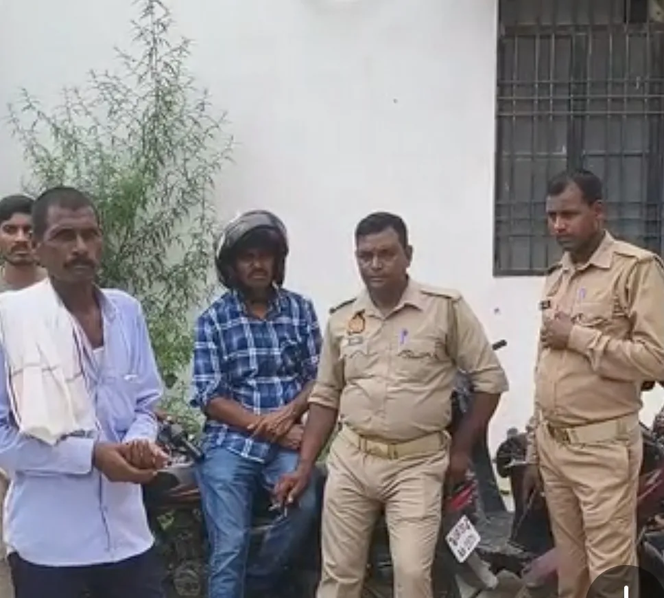 ड्यूटी निभाकर लौटे जवान की सड़क पर टूटी सांस, तेज रफ्तार पिकअप ने रौंदा