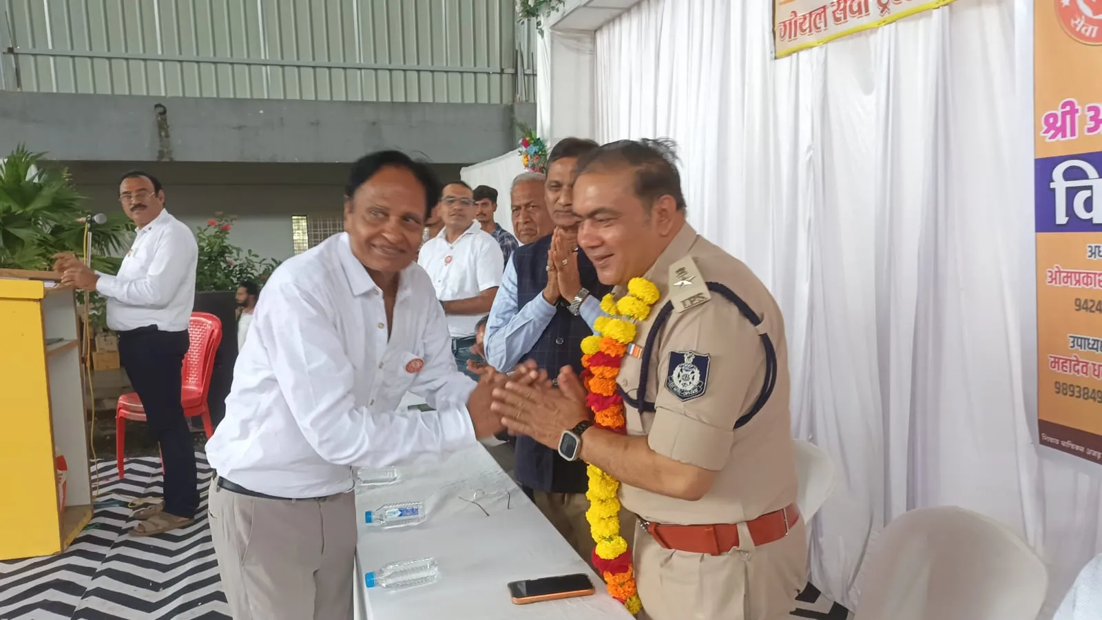 अंजड़में स्व. ओमप्रकाश गोयल की पुण्यतिथि पर दो दिवसीय निःशुल्क स्वास्थ्य शिविर का शुभारंभ
