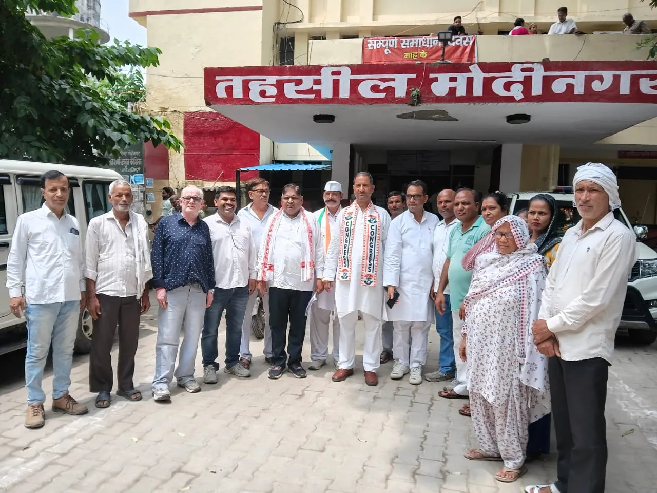 प्राइवेट स्कूलों में किताबों की मनमानी को लेकर के कांग्रेस का विरोध प्रदर्शन  एनसीईआरटी की किताबें लागू हो,- सुनील शर्मा