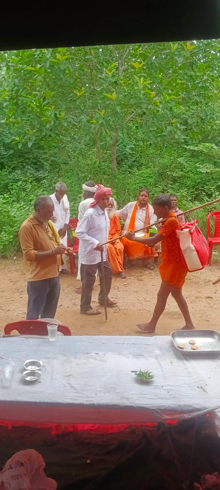 हानाबाद में ‘दूसरा सोमवारी शिविर’ आयोजित, कांवरियों को शीतल जल, फल और मरहम-पट्टी सेवा