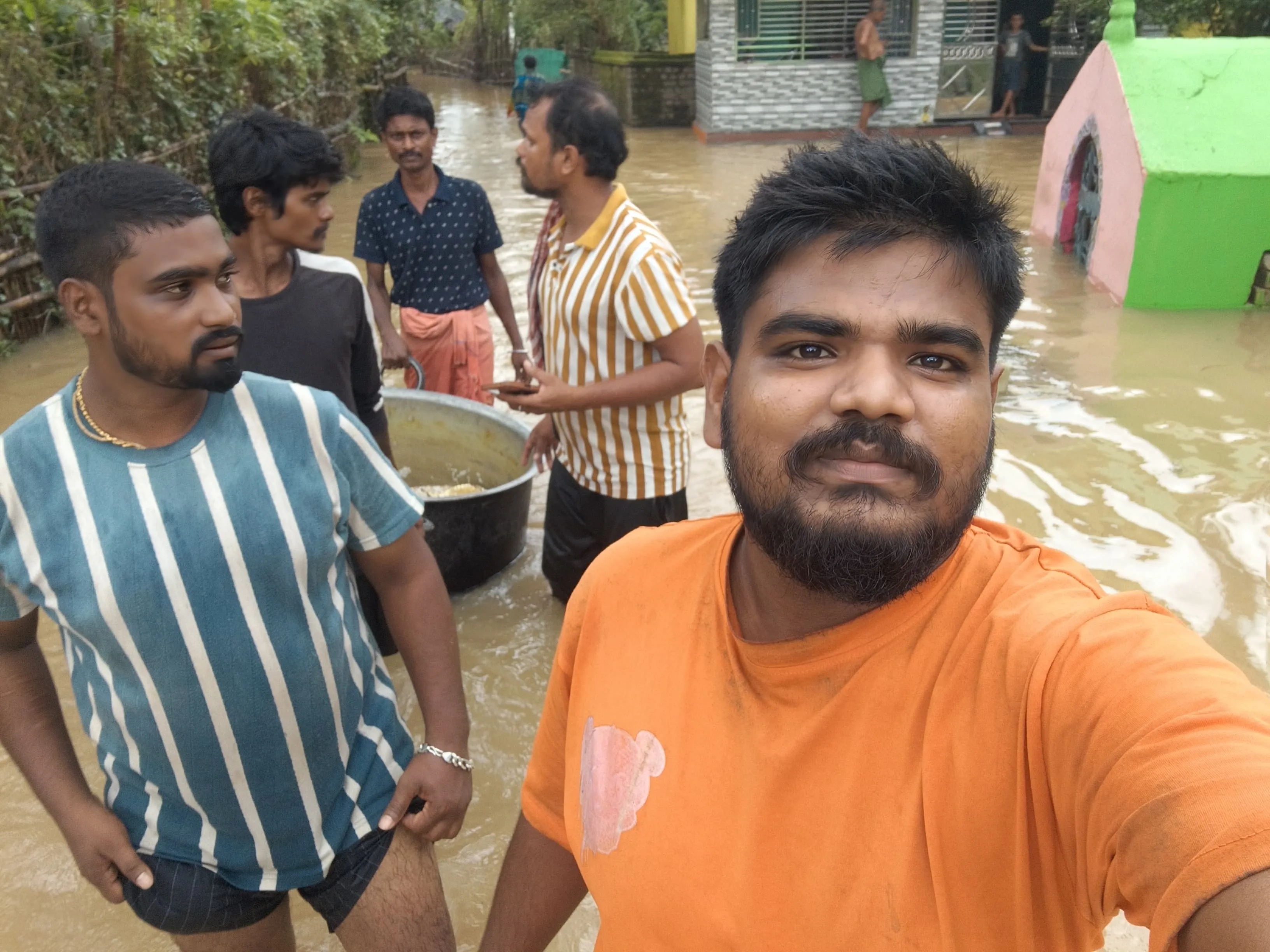 🚨 SPECIAL NEWS 🚨

🌊 ବନ୍ୟାରେ ବିପନ୍ନଙ୍କ ପାଖରେ ମାନବିକତାର ହାତ

ଯାଜପୁର: ଦଶରଥପୁର ବ୍ଲକ ଅନ୍ତର୍ଗତ ଧନିପୁର ଓ ଥାଲକୁଡ଼ି ଅଞ୍ଚଳରେ