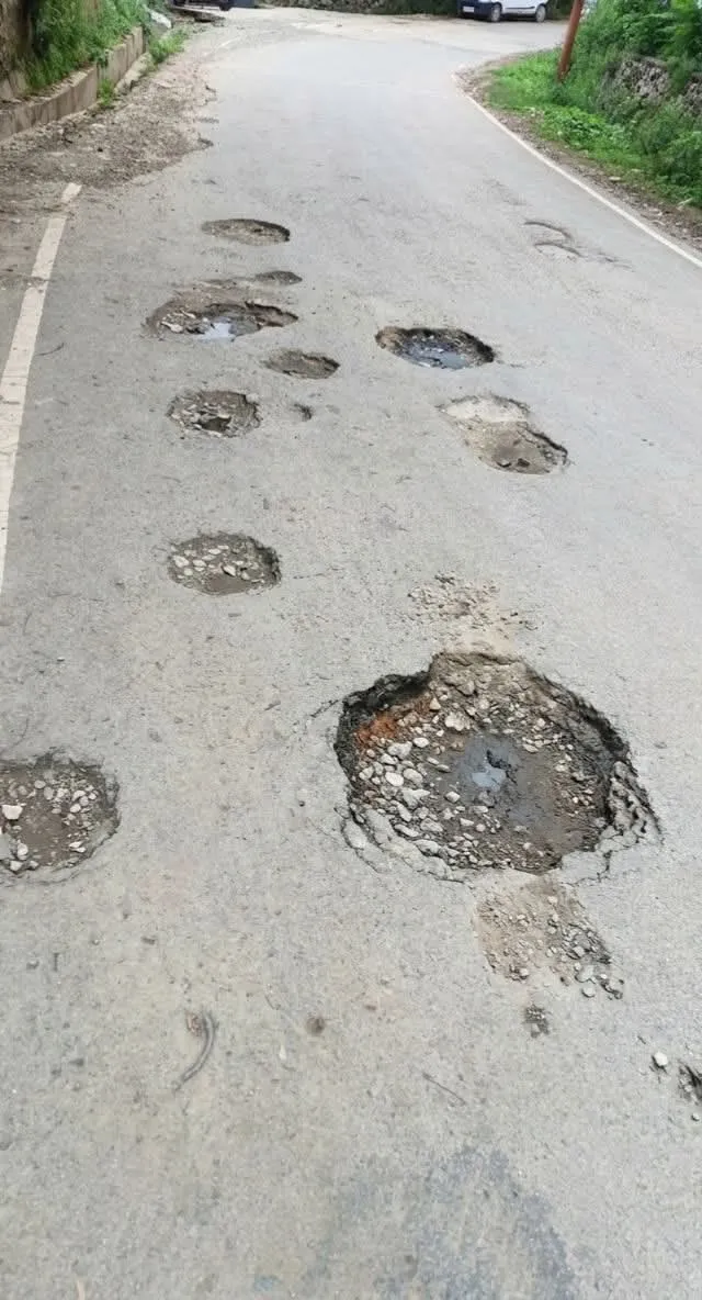 Kupwara Residents Urge Urgent Macadamisation of Qadir Abad–Zurhama Road Link