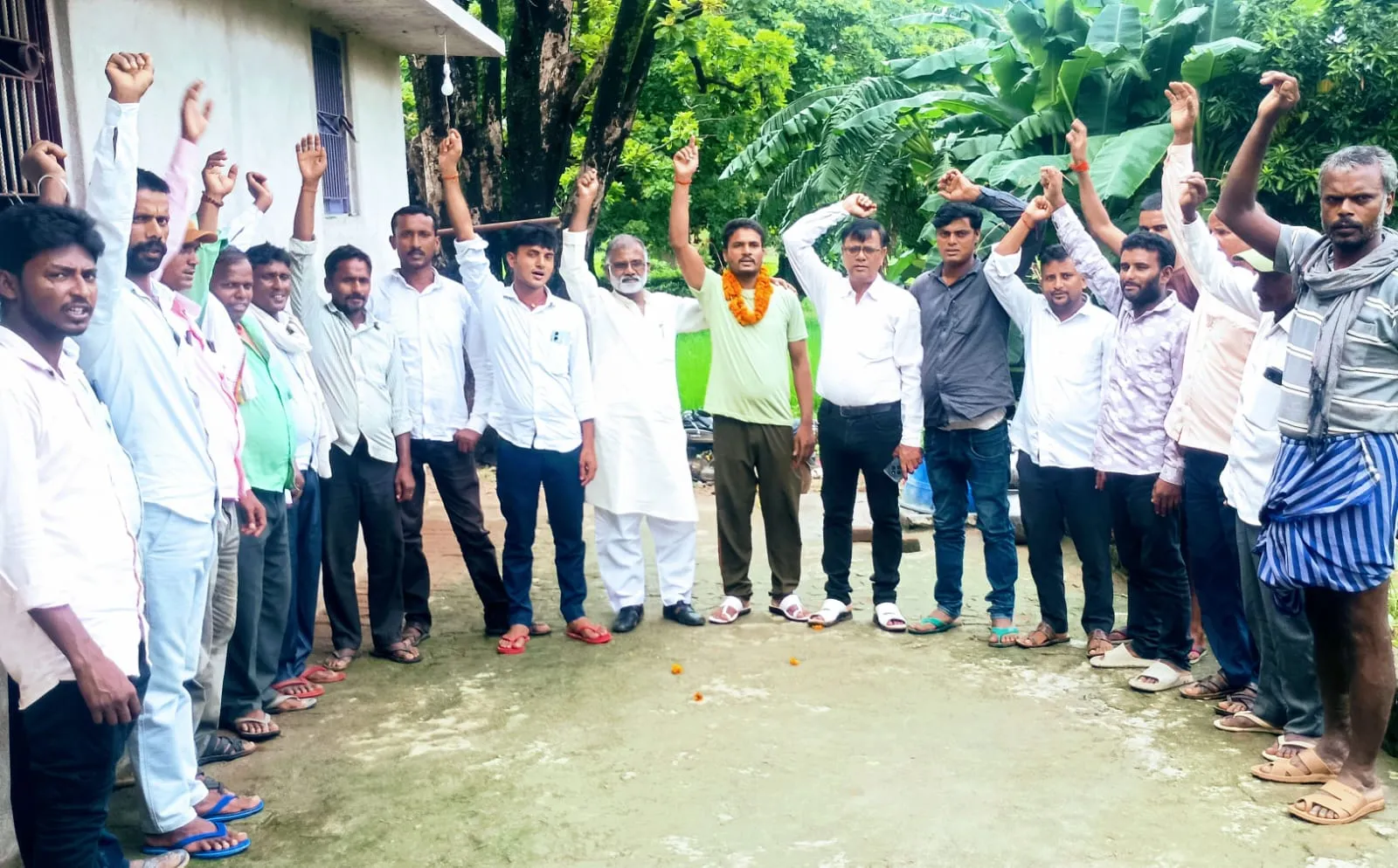 चतरा में 30 अगस्त को प्रदेश स्तरीय साहू मिलन समारोह: टीएसफोर तैयार, राजू साव प्रतापपुर प्रखंड अध्यक्ष चुने गए