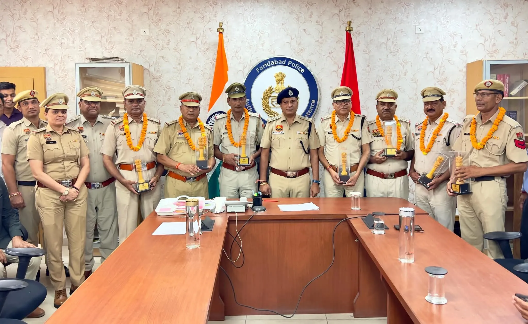 *पुलिस आयुक्त कार्यालय में आयोजित हुआ गरिमामय विदाई समारोह, स्मृति-चिह्न व उपहार देकर किया सम्मानित*
