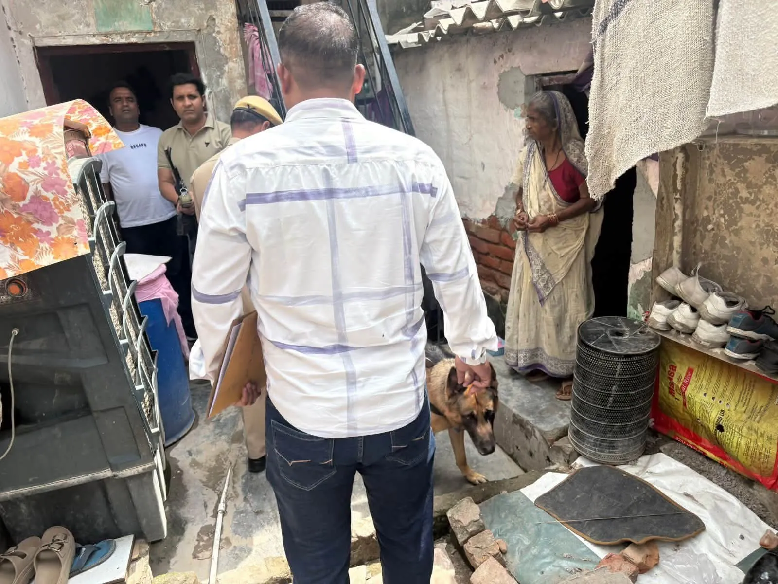 राहुल कॉलोनी, फरीदाबाद में एचएसएनसीबी की सतर्कता: नार्को डॉग हैरी के साथ चला निवारक तलाशी अभियान*