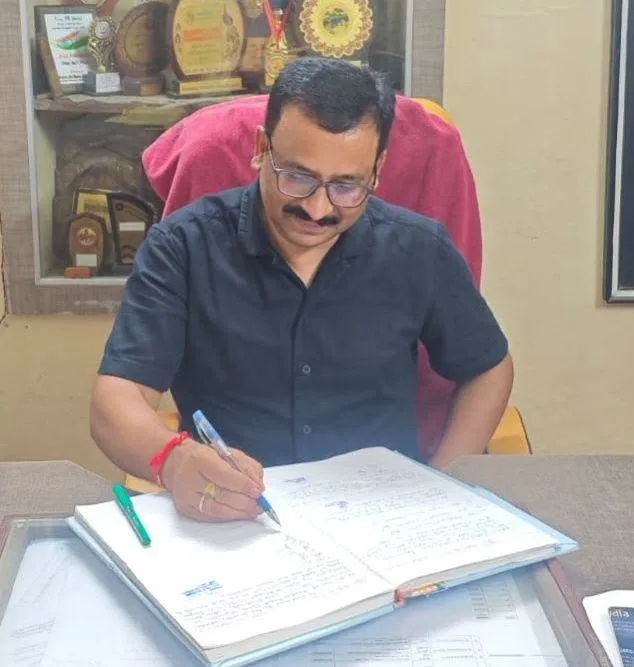 प्रागपुर में विपन कुमार बने प्रधानाचार्य