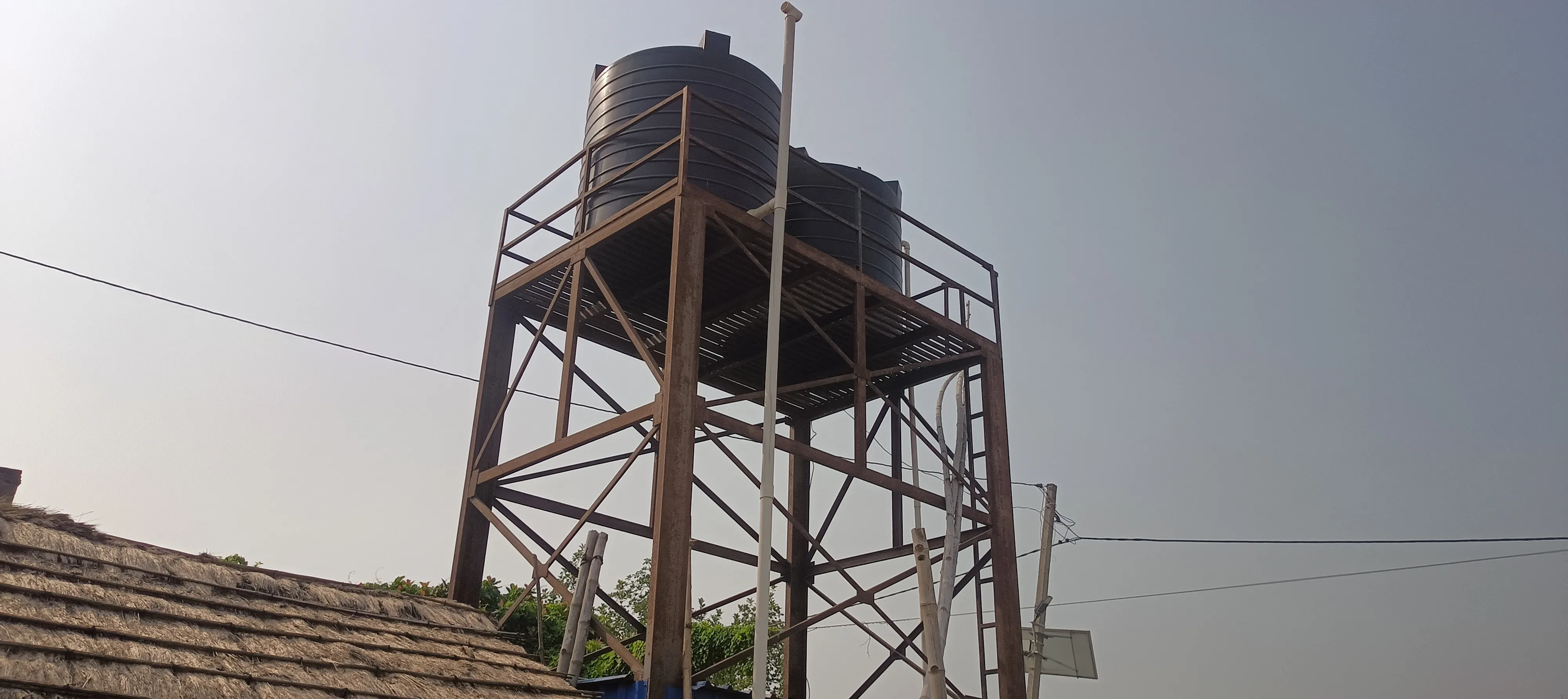 अनुरक्षको को मानदेय नहीं मिलने से तीन वार्डों में नल-जल सेवा बाधित
मार्च 2019 से मानदेय लंबित होने का आरोप