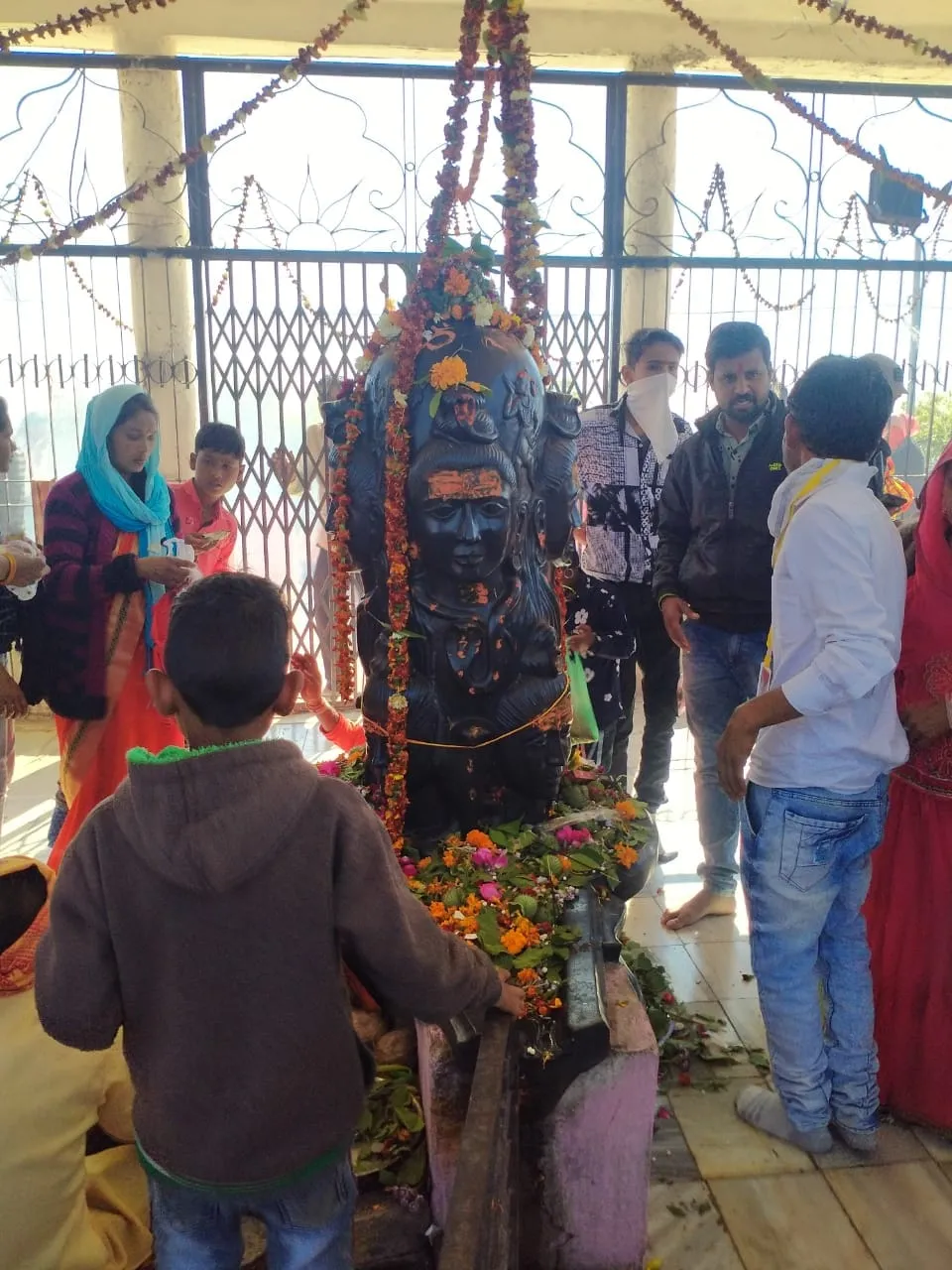 घुरेल पहाड़ी पर विराजे पशुपतिनाथ* 

 *जहां पहाड़ी की खामोशी में सुनाई देती है शिव-भक्ति की धुन*