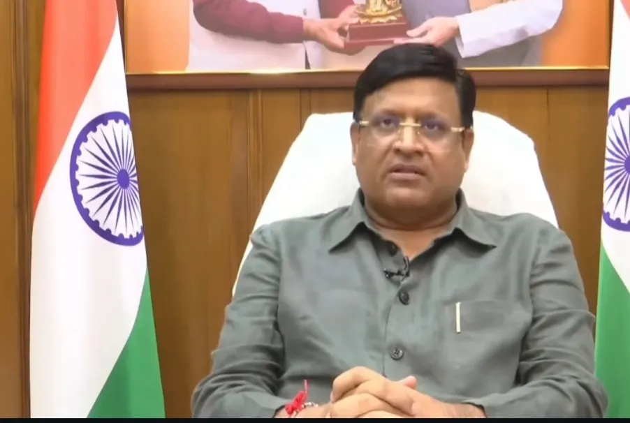 फरीदाबाद में 27 दिनों से थमी सफाई व्यवस्था: क्या कच्चे कर्मचारी होंगे पक्के?