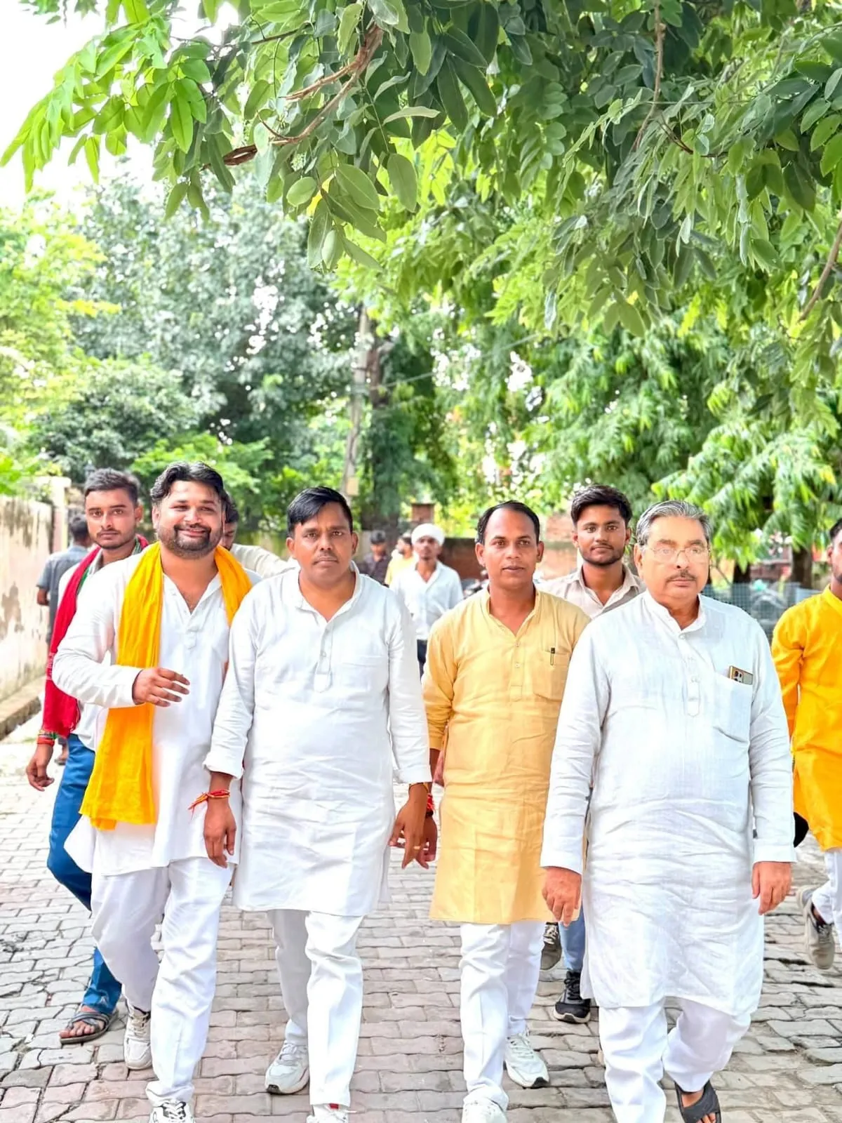 उन्नाव में निकली विशाल श्रीकृष्ण शोभायात्रा,
हजारों कृष्ण भक्तों से गूंजा शहर
श्रीकृष्ण” के जयघोष से पूरा वातावरण भक्तिम