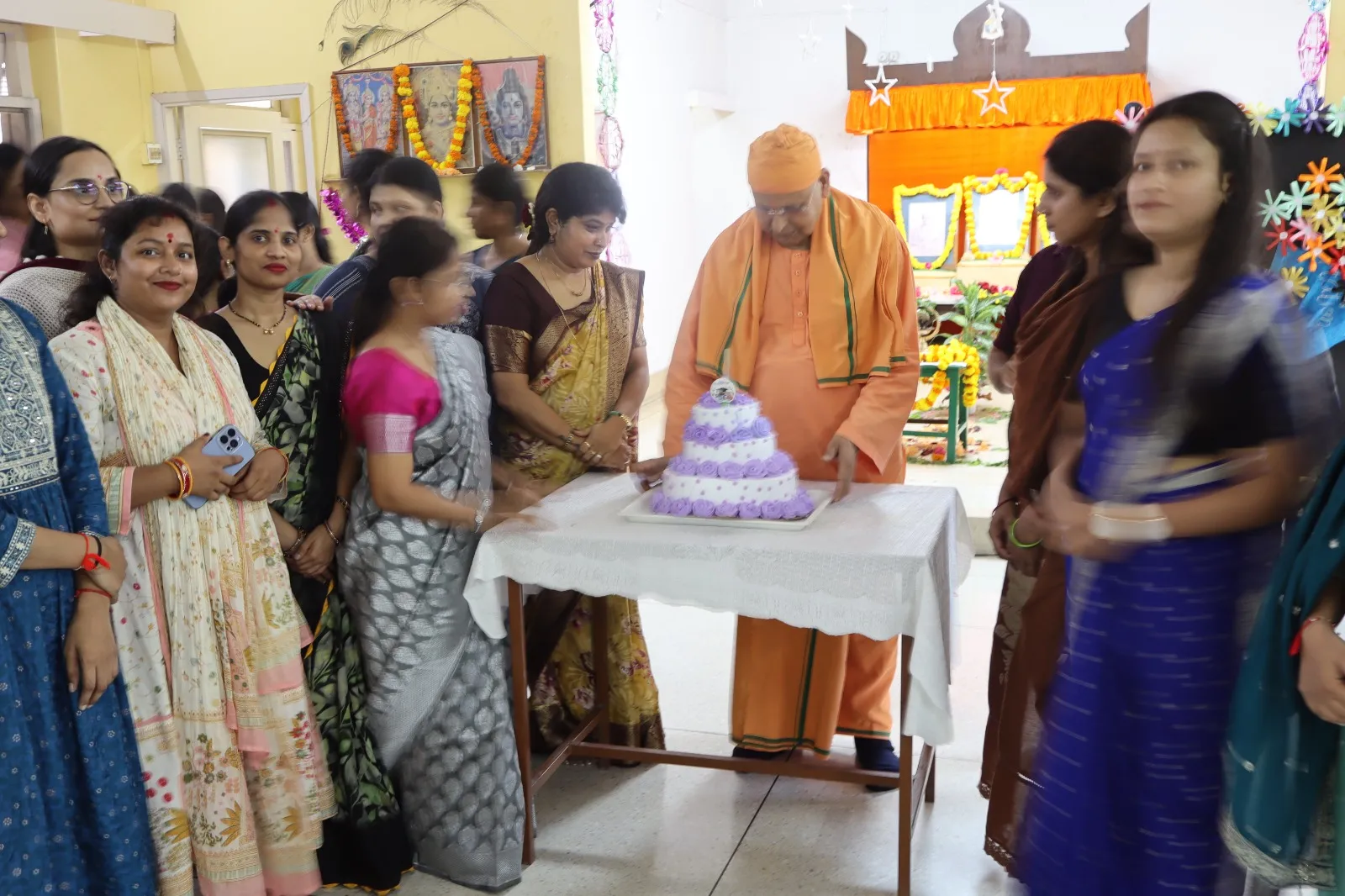 विवेकानन्द पॉलीक्लीनिक  तथा विवेकानन्द कॉलेज ऑफ नर्सिंग में शिक्षक दिवस समारोह आयोजित