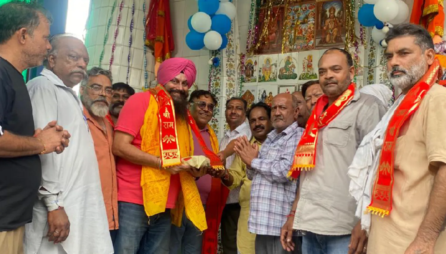 गोगा नवमी पर गुग्गा माड़ी मंदिर में लगा लंगर,
सुरजीत ढिल्लों ने की शिरकत