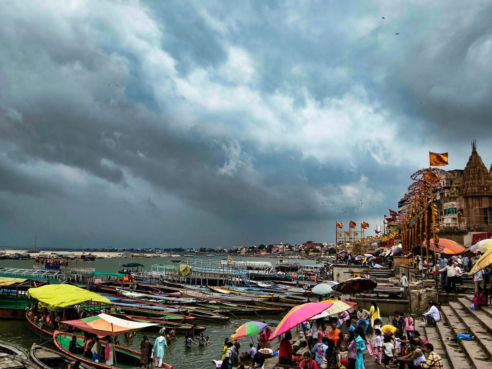 Flood-like conditions spread across 25 districts of Uttar Pradesh after heavy rain and dam releases