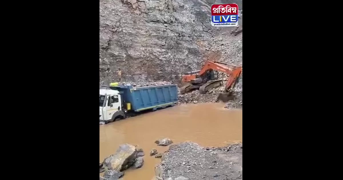 ऊपरी असम की बाढ़ के घाव अभी भी नहीं सूखे: पत्थर माफिया के हाथों फिर शुरू हुआ पहाड़ों का खनन
